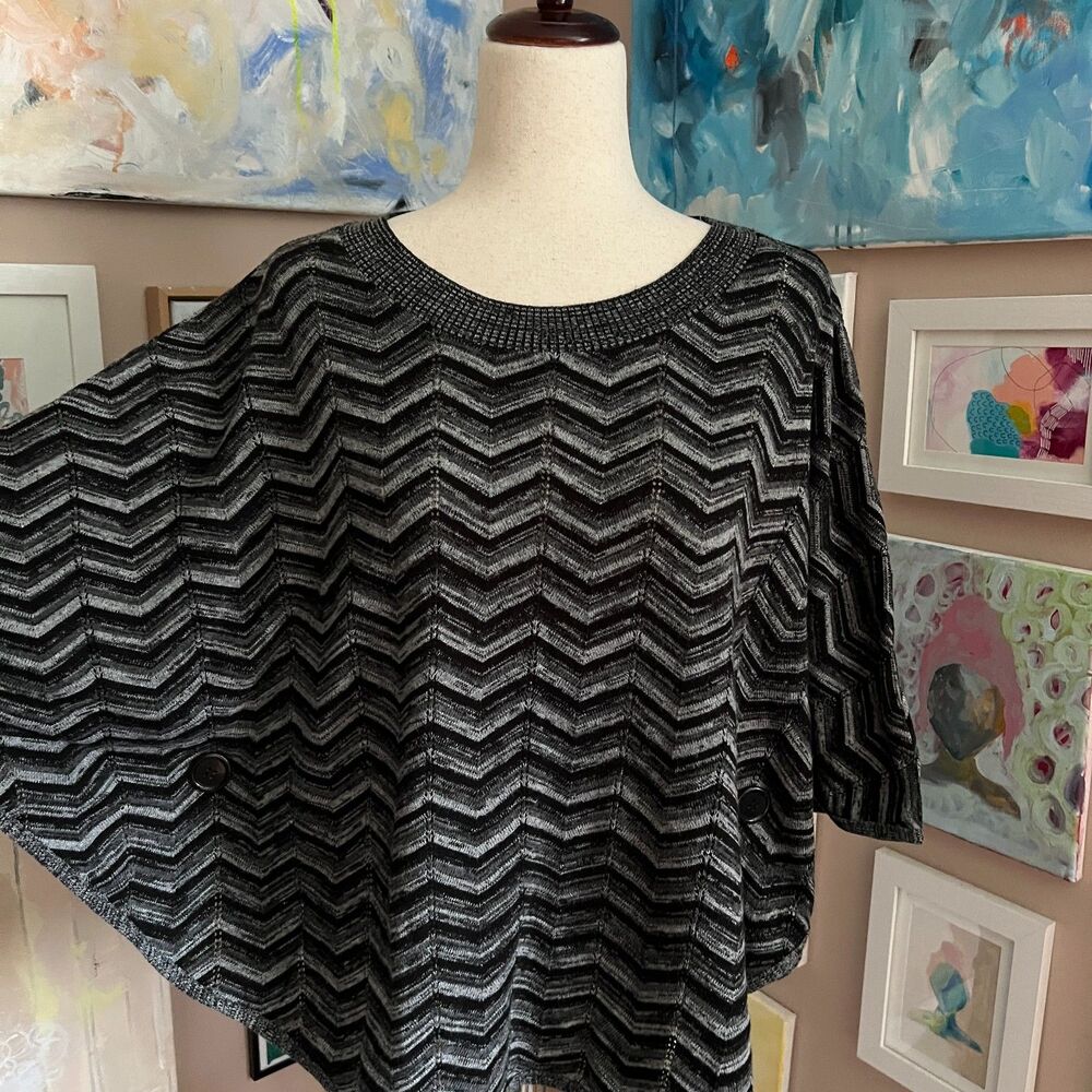Whimsygoth y2k Chevron Knit Batwing Poncho Cape Black Gray Size M Artsy Chic